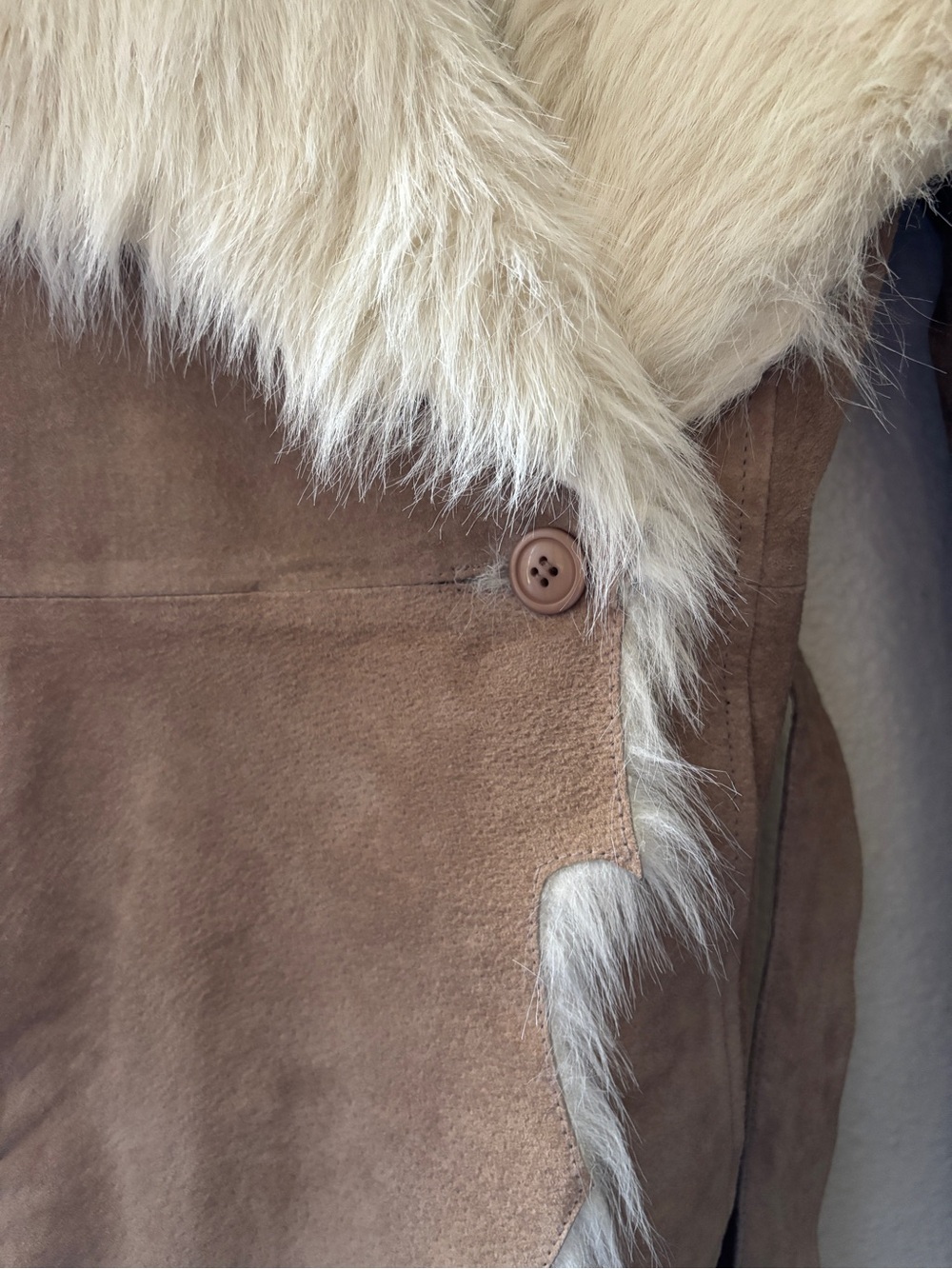 Wilsons Leather Taupe Suede Trench Coat with Cream Shearling Collar - Picture 6 of 7
